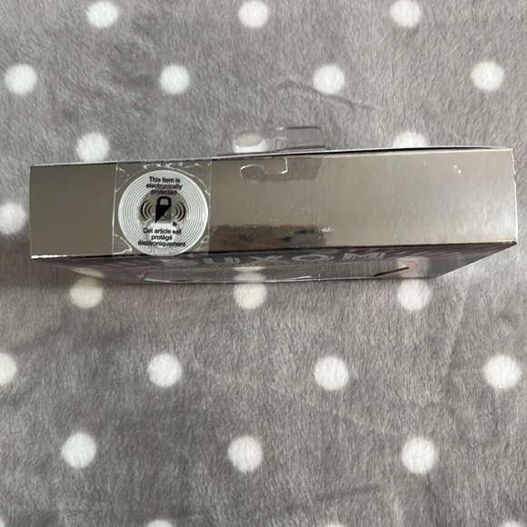 Buxom plumping Lip Kit - Picture 11 of 11